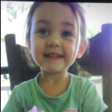 beenleigh police find missing 3 year old girl au — australia s leading news site
