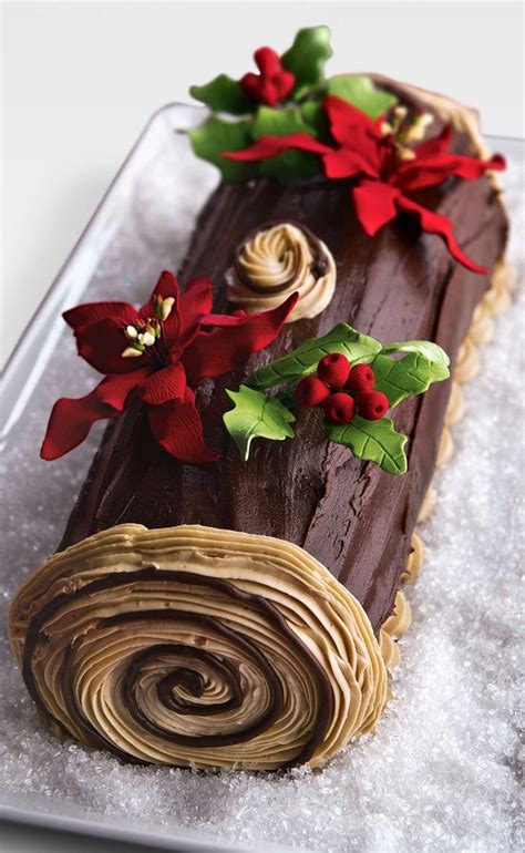 This yule log (aka bûche de noël) is not a difficult cake to make, but there are a good number of steps involved. 1kg Yule Log Black Forest Cake | Online Gift and Flowers