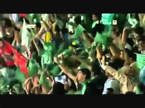 قال محمد حماد المشرف على الكرة بنادي العين الإماراتي إن اللاعب سالم الدوسري محترف الهلال قد تم عرضه على النادي. ‫هدف سالم الدوسري (على استراليا) باصوات جميع المعلقين ...
