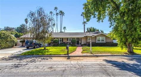 2041 Arroyo Dr Riverside Ca 92506 Mls Iv20063632 Redfin