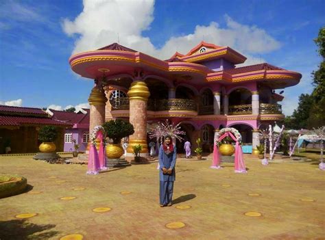 Desain rumah mewah di malaysia milik bapak datuk sabri dengan lebar 23m dan panjang 40m 3d video. Rumah Mewah Ziana Zain - Gambar Desain Rumah Mewah