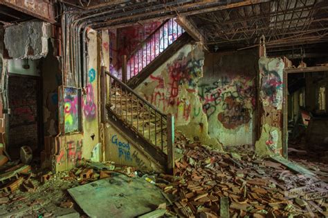 Inside A Sinister Abandoned Insane Asylum With A Troubled History And Ghostly Rumours Media