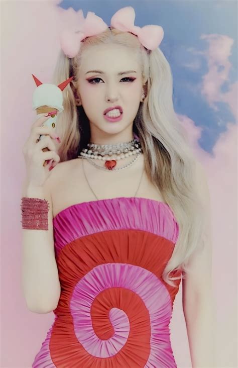 Jeonsomi 전소미 Somi 소미 Jeon Somi Photocard Xoxo Kpop Mini Dress