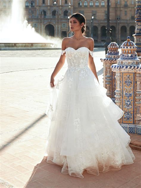 Off Shoulder Wedding Dresses For The Bride Fashion Trends