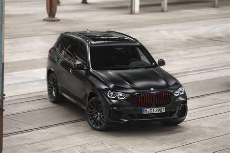BMW X5 Presenta una edición especial en Negro Bermellón