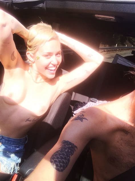 Miley Cyrus Leaked Celebrity Photos Thefappening Library