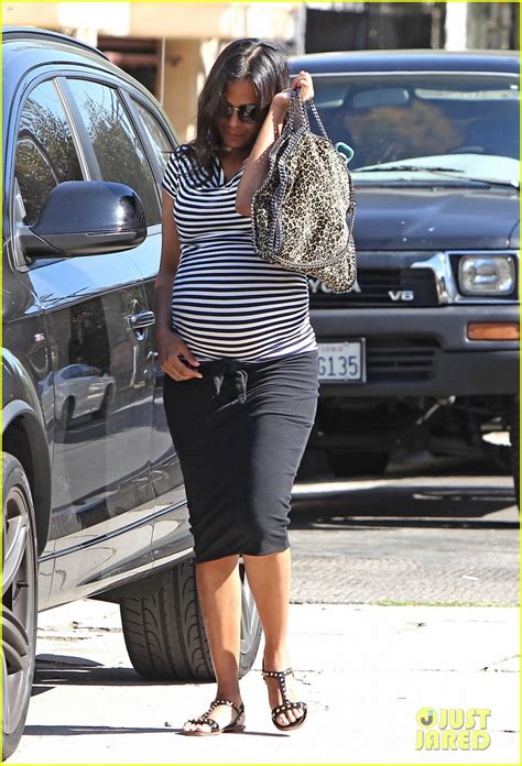 Zoe Saldana Reveals Lessons She Learned From Being Bullied Photo 3224190 Pregnant Celebrities