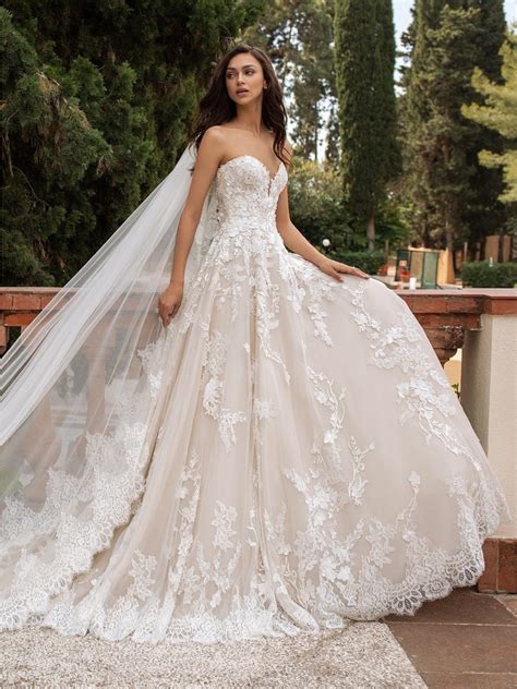 Strapless Sweetheart Neckline Princess Tulle Wedding Dress Kleinfeld Bridal