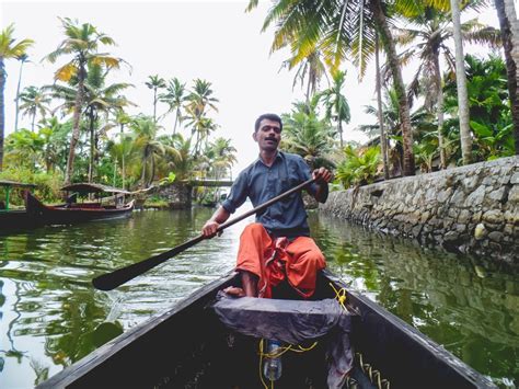 5 Reasons To Explore The Kerala Backwaters By Canoe Wee Gypsy Girl