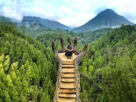 Dapat Tempat Wisata Di Batu Malang Foto Background