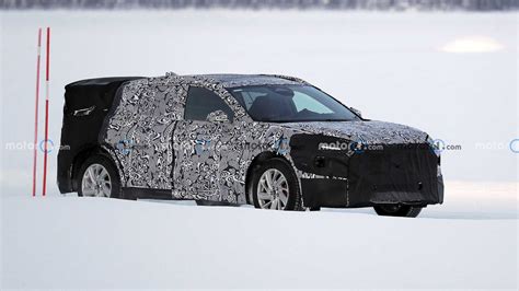 Se espera que el ford mondeo 2022 lleve el apellido active, lo cual tiene mucho sentido dado su aspecto completamente nuevo y su nueva naturaleza suv. Ford Mondeo / Evos (2022): Kombi-SUV erneut erwischt