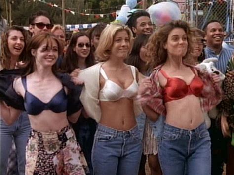 Shannen Doherty Desnuda En Beverly Hills 90210