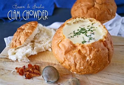 How to make easy clam chowder with bacon. Bacon and Garlic Clam Chowder - Kleinworth & Co