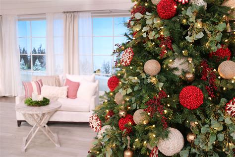 How Holiday Magic Comes to Life at QVC - Blogs & Forums