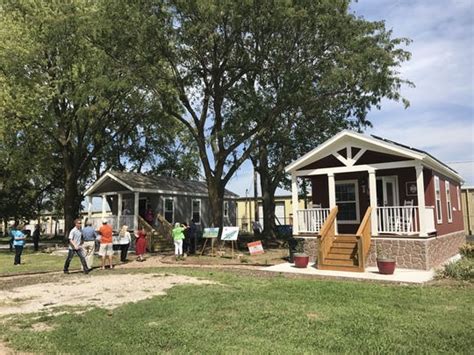 Springfield Realtors Purchase Tiny House For Homeless At Eden Village