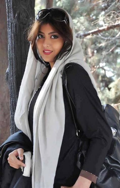 pin by ميرا نبيل ℳirα nαbiℓ on tehran style persian women iranian women fashion iranian beauty