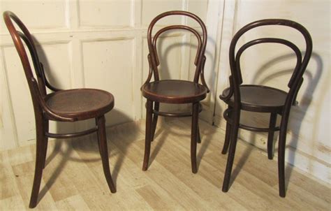 Shop thonet vintage furniture and more vintage seating, storage and tables from thonet. Set Of 6 Thonet Bistro Bentwood Chairs | 246404 ...