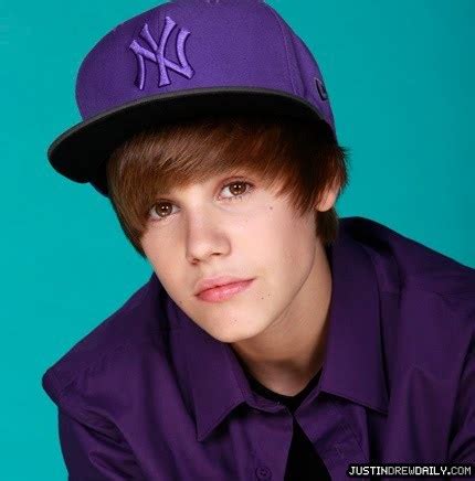 what is justin biber's favorite color? - Justin Bieber Answers - Fanpop