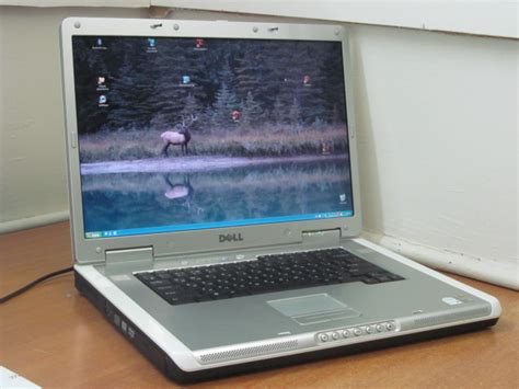 Ноутбук Dell Inspiron 9400 Intel Core 2 Duo T7200