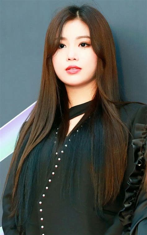 At that time, a source also. Soojin #gidle #idle #kpop (With images) | Celebrities ...
