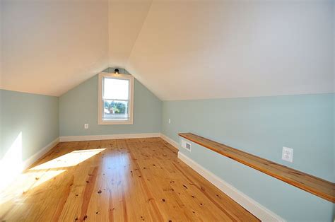 The Advantages Of A Finished Attic In Your Custom Home