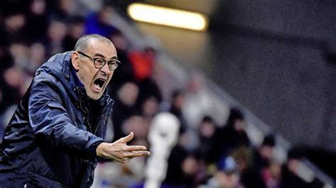 Maurizio sarri has been fired by juventus after just one season in charge following the bianconeri's shocking exit from the uefa champions league round of 16 on friday. Coach Maurizio Sarri hekelt sloom voetbal Juventus | QN ...