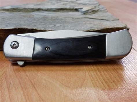 8 Buckshot Classic Black Spring Assisted Pocket Knife 8201bk