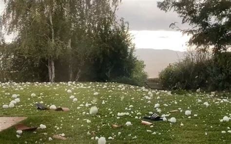 10 Minutes Of Terror Giant Hailstones Kill Toddler In Spain Flipboard