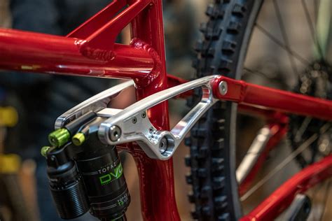 Reeb Cycles Launches The Usa Made Sqweeb V4 With Three Travel Options