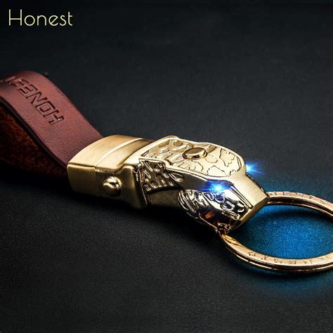 Honest Men Women Car Key Chain High Grade Led Lighting Custom Engraved