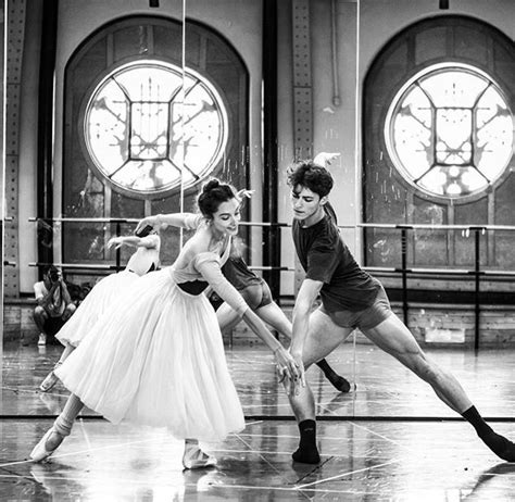 Hugo Marchand Le Rouge Et Le Noir - Hugo Marchand and Dorothee Gilbert rehearsing Balanchine's 'Emeralds
