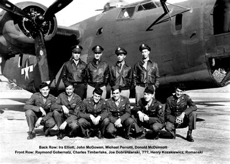 1943 Crew Photo B 24 5th Air Force 90th Bombardment Group 321
