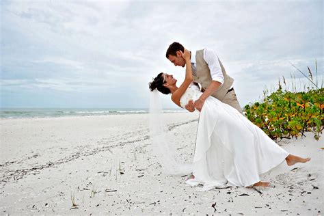 Our Benefits - Lovers Key Beach Weddings