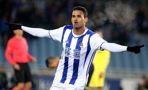 €18.00m * nov 23, 1991 in porto calvo, brazil Willian jose has now scored 10 goals in 17 games across all competitions for real sociedad this ...