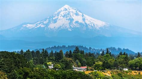 Volcano Warning As Mount Hood On Track For Disastrous 2022 Eruption