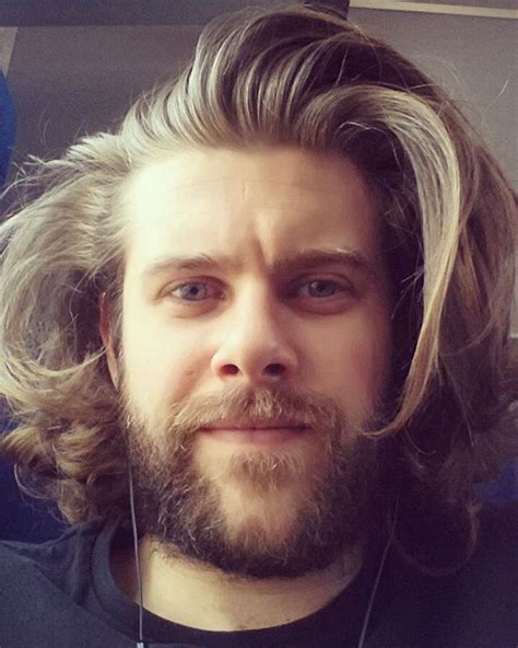 60 Best Medium Length Hairstyles and Haircuts for Men ...