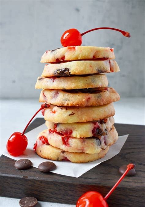 The basic rule is that cookies with a liquidy batter don't hold up well in the freezer — these are usually thin, delicate cookies like tuiles, florentines and pizzelles. Christmas Maraschino Cherry Shortbread Cookies in 2020 ...