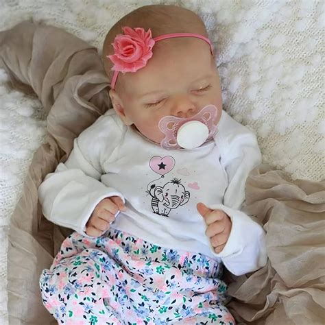 Amazon Com Jizhi Lifelike Reborn Baby Dolls Inch Baby Soft Body Realistic Newborn Baby