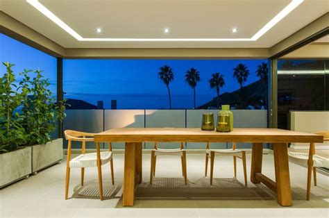 Pvc ceilings pvc cornice wall panels led lights its every home and business owners dream product as it is completely camfly pvc ceilings a south african company manufacturing pvc ceilings under the national building regulations and building standards act 103 of 1997. Ceiling Terrace Modern House in Cape Town (con imágenes)