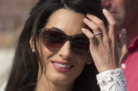 Mindestens genauso märchenhaft wie die liebesgeschichte der beiden war kates hochzeitskleid 2014 heirateten die beiden in venedig. Los trucos de belleza de Amal Alamuddin