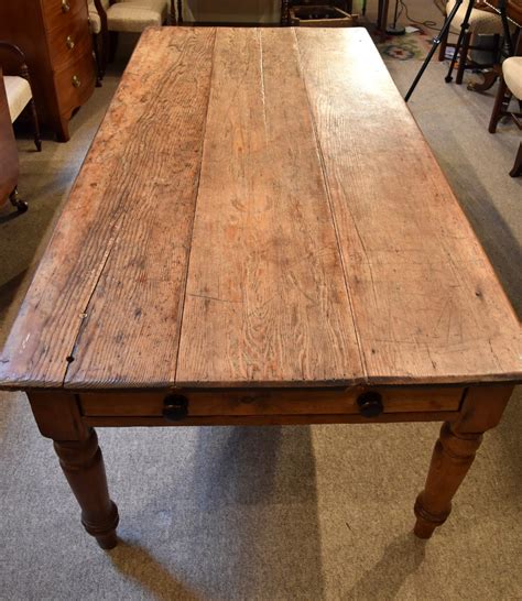 Farmhouse Table In Pitch Pine 641470 Uk
