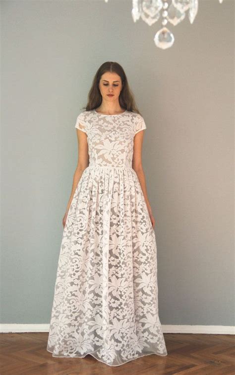 Robe longue dentelle blanche robe dentelle blanche perf et dentelles. Robe blanche dentelle longue - Des robes pour toute les ...