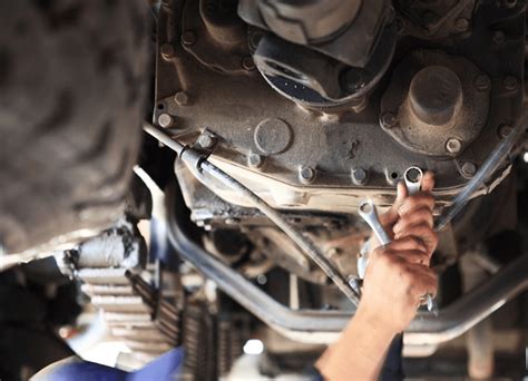 5 Truck Maintenance Tips That Avert The Risks Of Sudden Breakdown