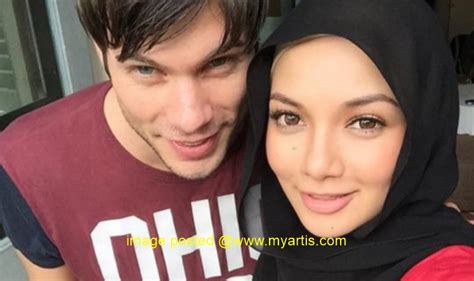 Pelakon neelofa memberitahu, dia dan hans isaac telah sepakat untuk merahsiakan kisah putus cinta mereka yang berkahir pada januari lalu bagi menghormati permintaan hans yang mahu mencari kekuatan terhadap kesedihan itu. MYARTIS.COM | MYARTIS | MY | ARTIS: BERCUTI BERSAMA JEJAKA ...