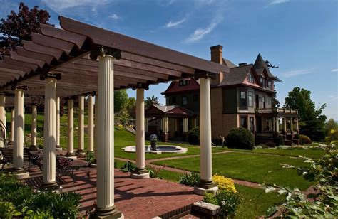 Find the perfect hotel within your budget with reviews from real travelers. Bayfield WI Hotel :: Romantic Getaways in Northern WI