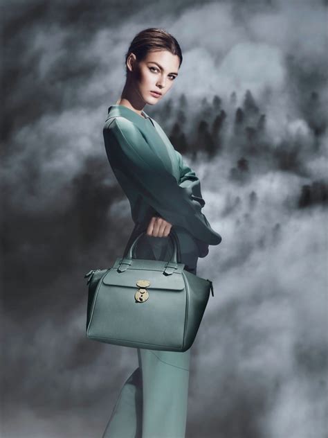 Giorgio armani работали с такими парфюмерами, как ron winnegrad, francoise caron, carlos benaim, bruno jovanovic, alberto morillas, annick menardo, edouard fléchier, firmenich, loc dong. Giorgio Armani Fall / Winter 2015 Ad Campaign