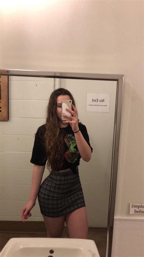 Short Skirt Selfie R Irlgirls