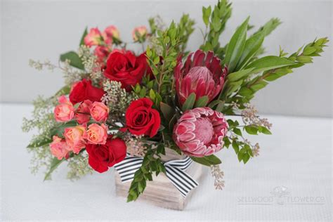 25 Diy Mothers Day Flower Arrangement Ideas Mothers Day Centerpiece