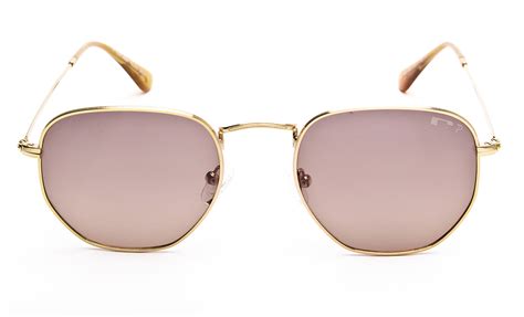 Lanzado en 2017, el fabricante de gafas thélios se hizo ese mismo año con la licencia de las gafas celine, en manos de safilo desde 2011. Gafas de sol unisex polarizadas Roberto RO1188. Envío GRATIS