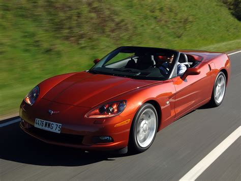 The 2021 corvette convertible also stays the same at $67,495, including destination, the automaker announced wednesday. CHEVROLET Corvette Convertible specs & photos - 2008, 2009 ...